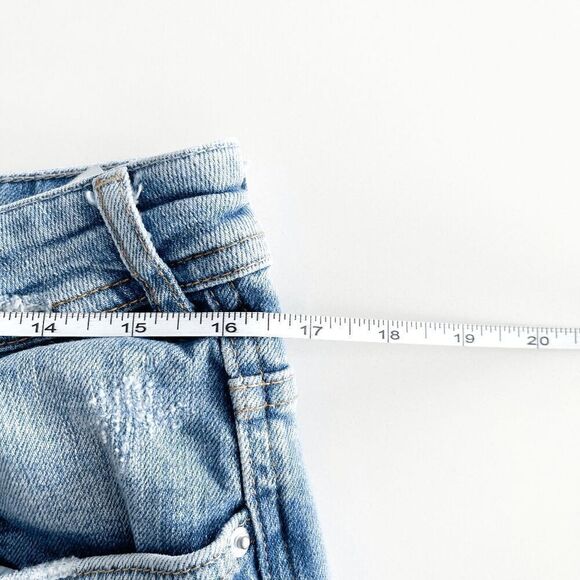 Zara Trafaluc Women's High Rise Distressed Raw Cut Off Hem Cropped Jeans Size 10 - Picture 7 of 10